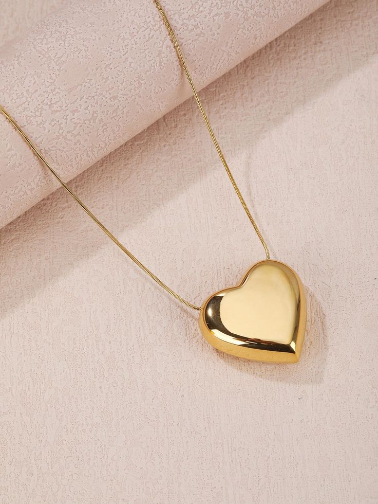 Golden Heart necklace