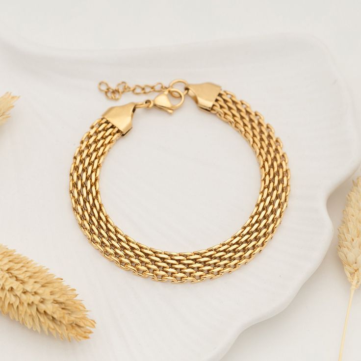 Mesh chain bracelet