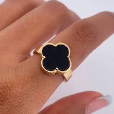 Black clover ring